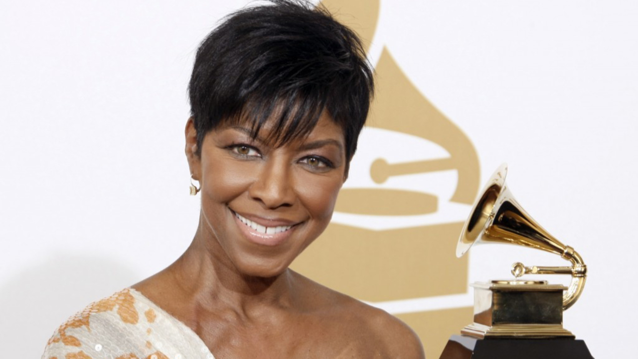 31 décembre : Natalie Cole, 10 ans après sa disparition, la voix qui traverse les générations 31 décembre : Natalie Cole, 10 ans après sa disparition, la voix qui traverse les générations