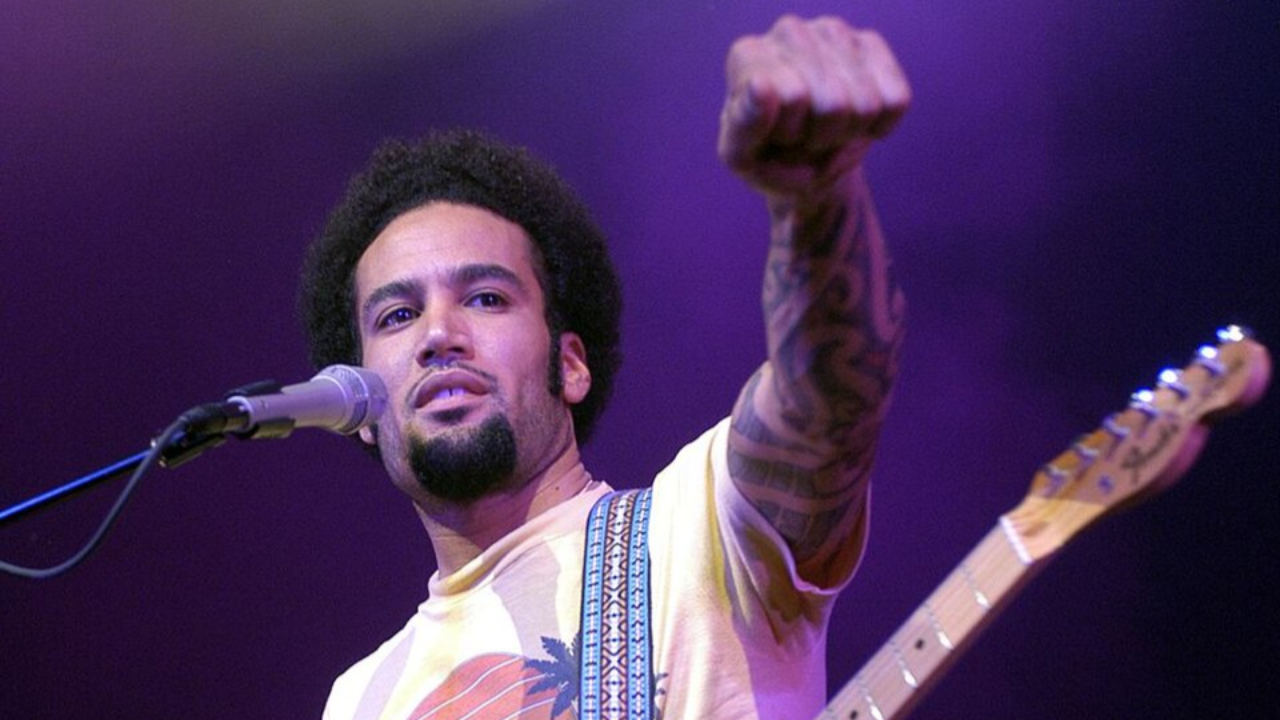 Ben Harper fête ses 57 ans : blues, soul et slide guitar Ben Harper fête ses 57 ans : blues, soul et slide guitar