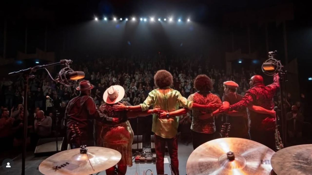 Blues Live au Havre : Selwyn Birchwood et Carly Harvey enflamment le Magic Mirrors ce soir Blues Live au Havre : Selwyn Birchwood et Carly Harvey enflamment le Magic Mirrors ce soir