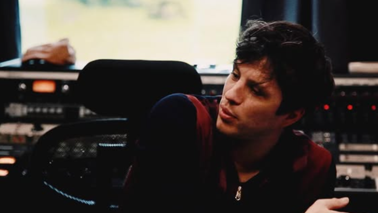 Charles Pasi affiche complet à la Cigale, pour notre plus grand bonheur Charles Pasi affiche complet à la Cigale, pour notre plus grand bonheur