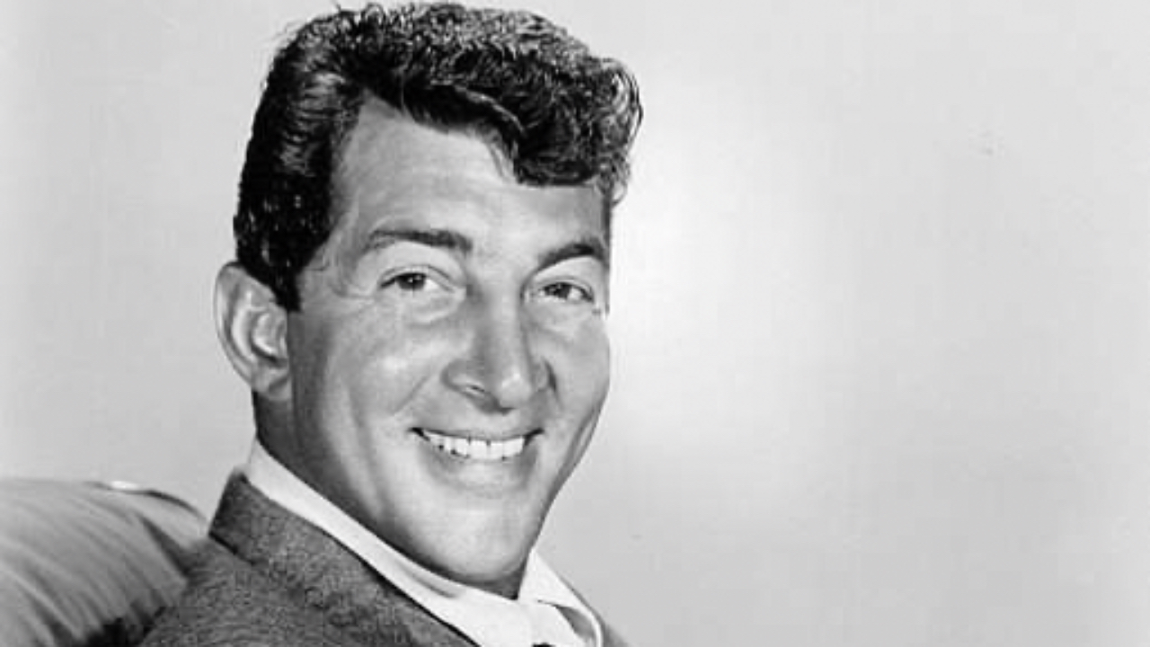 Dean Martin : 30 ans apr&egrave;s sa mort, l&rsquo;&eacute;l&eacute;gance &eacute;ternelle d&rsquo;une l&eacute;gende am&eacute;ricaine
