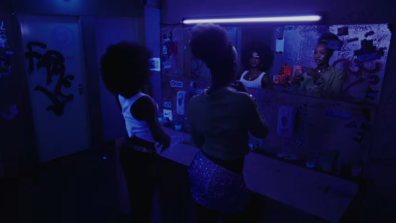 Ezra Collective d&eacute;voile le clip de "Jubilee Feeling"