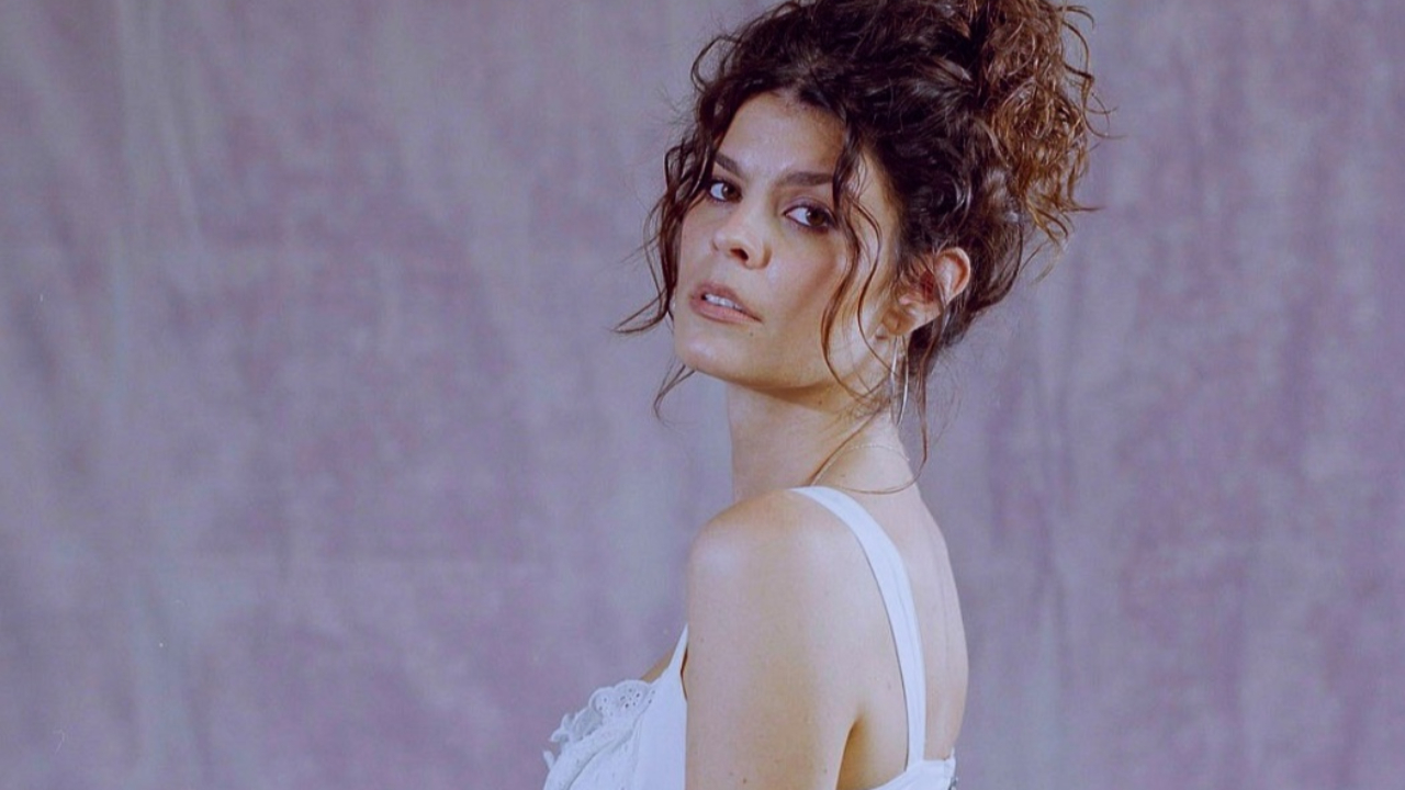 Gabrielle Cavassa nous r&eacute;chauffe le c&oelig;ur avec "Prisoner of love", qui annonce son prochain album