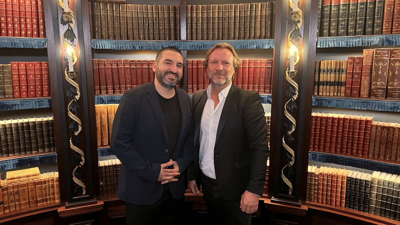 Ibrahim Maalouf se confie sur les musiciens présents dans son album : "J'ai une équipe de rêve" Ibrahim Maalouf se confie sur les musiciens présents dans son album : "J'ai une équipe de rêve"