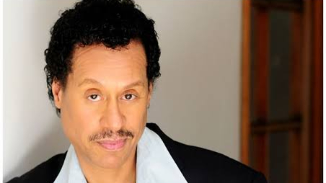 Larry Dunn : l'homme qui a façonné le son d'Earth, Wind & Fire fête ses 73 ans ! Larry Dunn : l'homme qui a façonné le son d'Earth, Wind & Fire fête ses 73 ans !