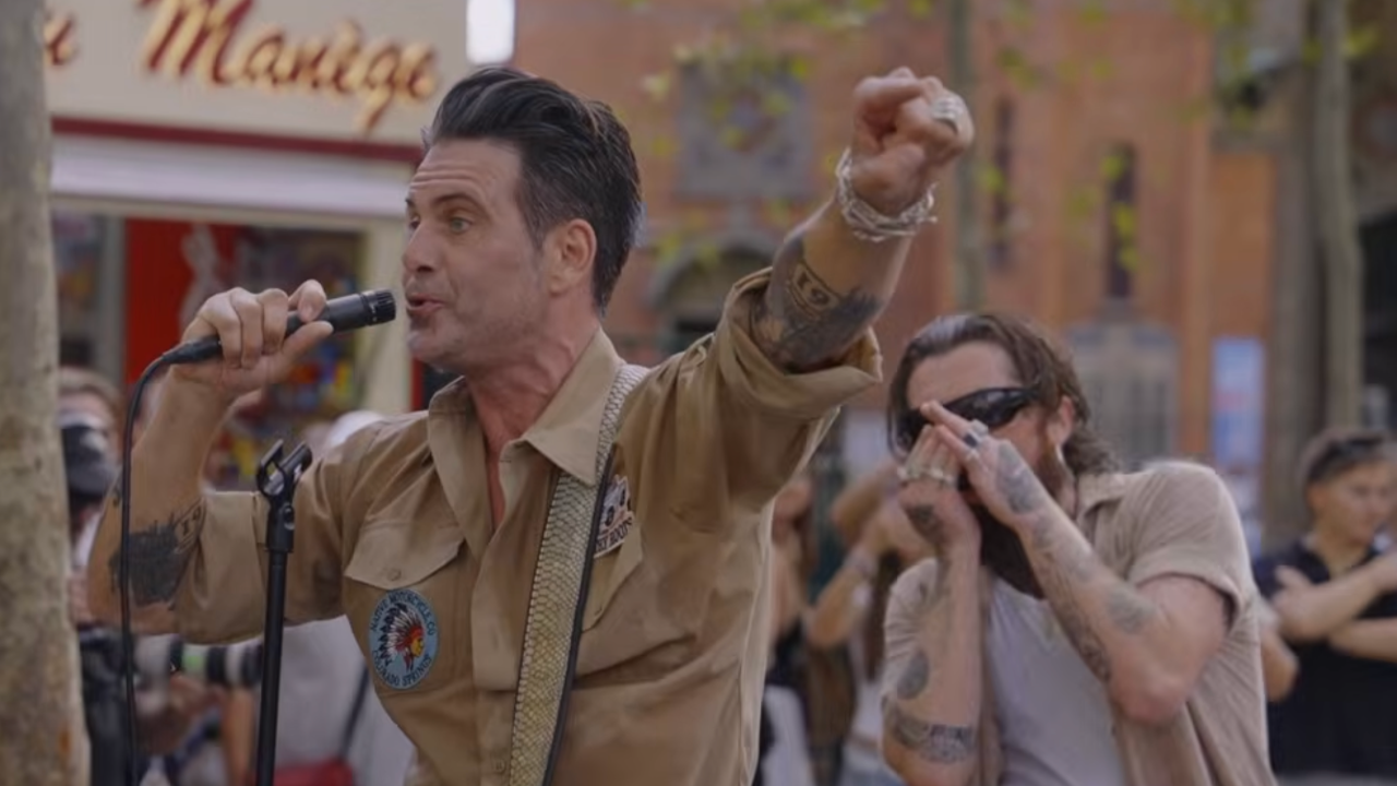 Manu Lanvin dévoile le clip de "I Got the Blues", tourné avec les auditeurs de Jazz Radio Manu Lanvin dévoile le clip de "I Got the Blues", tourné avec les auditeurs de Jazz Radio