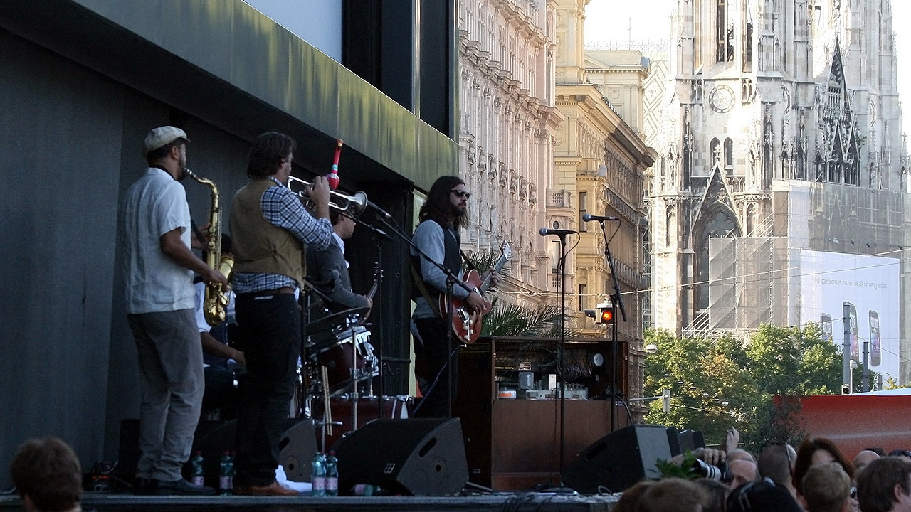 Menahan Street Band : le groupe de soul instrumentale annonce Illusions Menahan Street Band : le groupe de soul instrumentale annonce Illusions