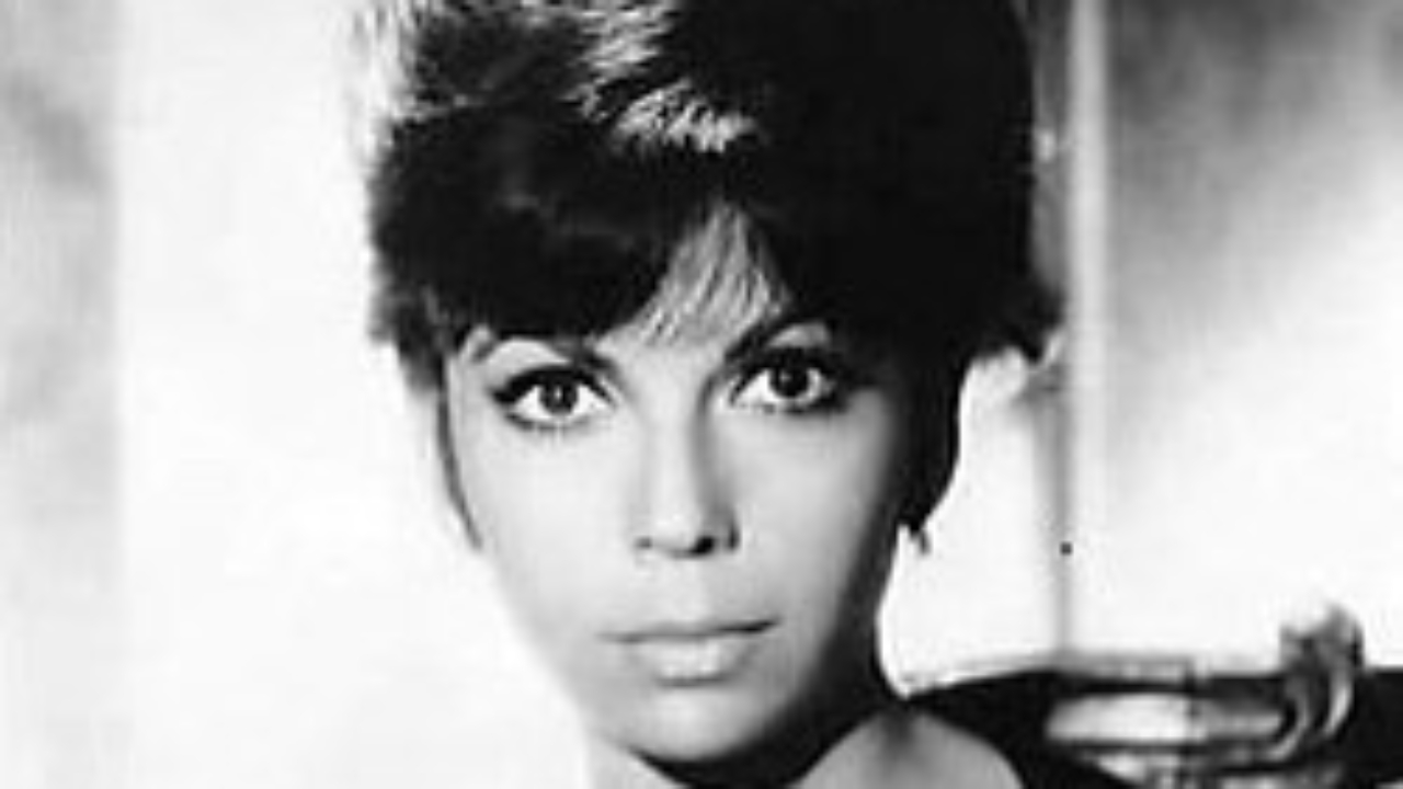 Nancy Sinatra : 86 ans d’élégance musicale entre jazz, soul et héritage intemporel Nancy Sinatra : 86 ans d’élégance musicale entre jazz, soul et héritage intemporel