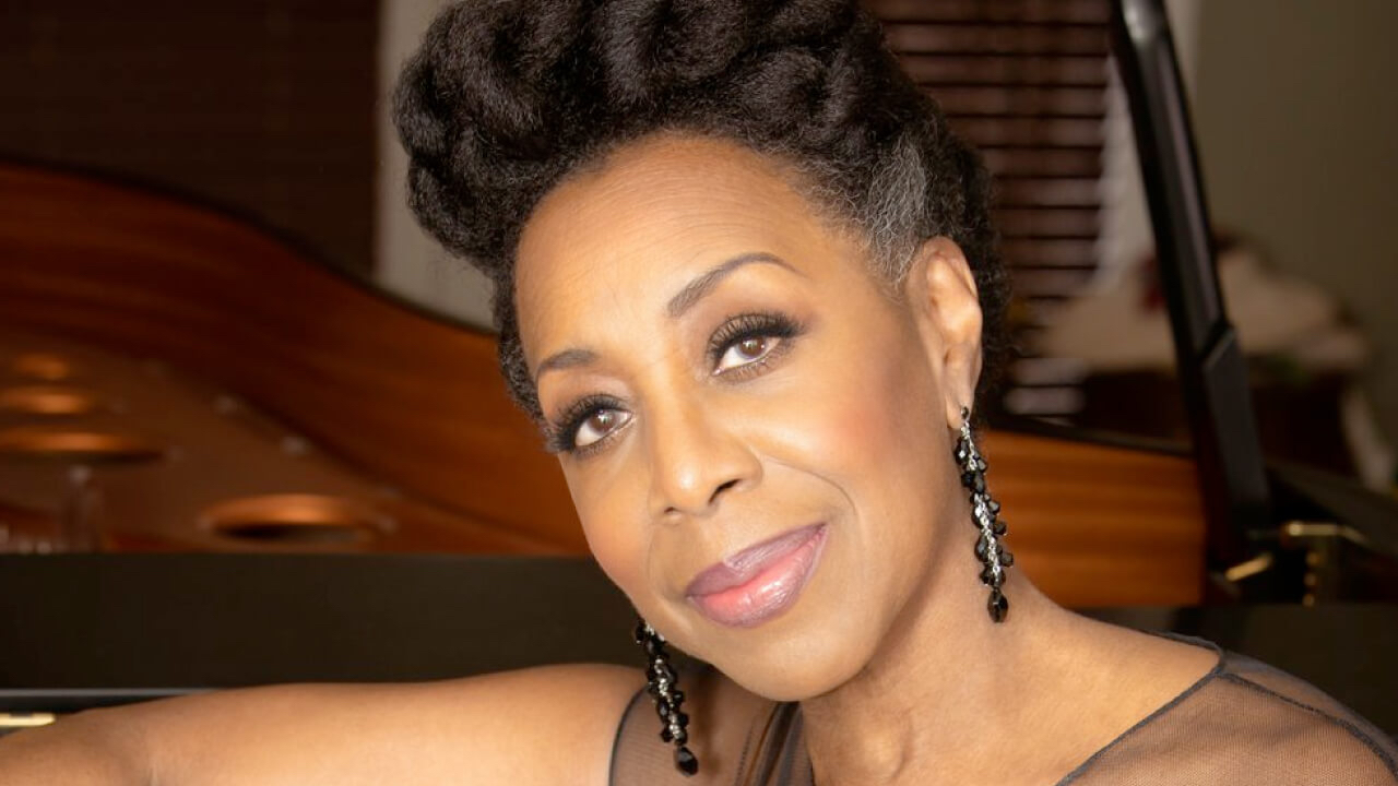 Oleta Adams : la voix d'or du Kansas f&ecirc;te ses 73 ans