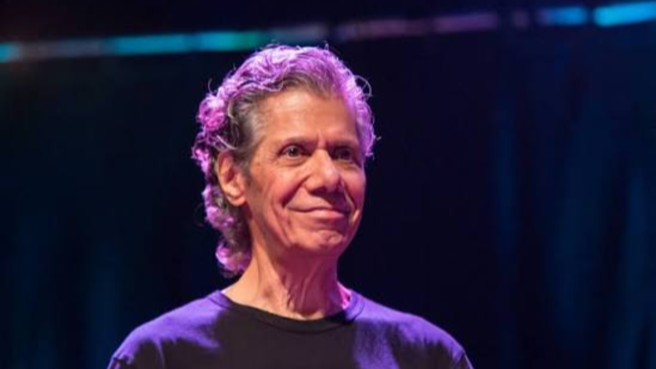 Pourquoi Chick Corea est-il l'un des pianistes les plus influents de l'histoire du jazz ? Pourquoi Chick Corea est-il l'un des pianistes les plus influents de l'histoire du jazz ?