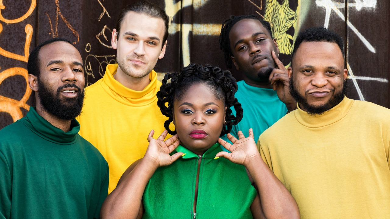 Tank and the Bangas d&eacute;voilent The Last Balloon, un album qui signe la fin d'une &egrave;re...