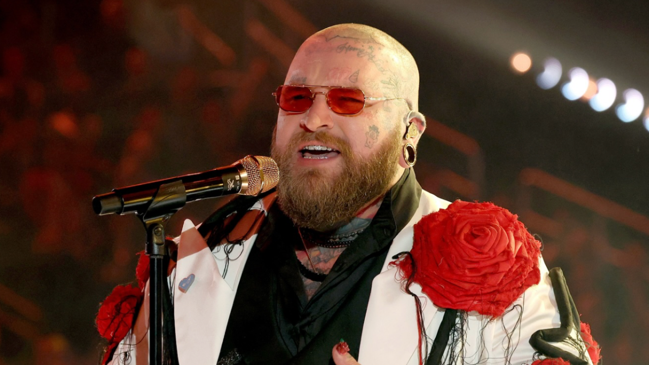 Teddy Swims : proclamé nouveau roi de la soul, il fait l'unanimité avec un son deuxième album