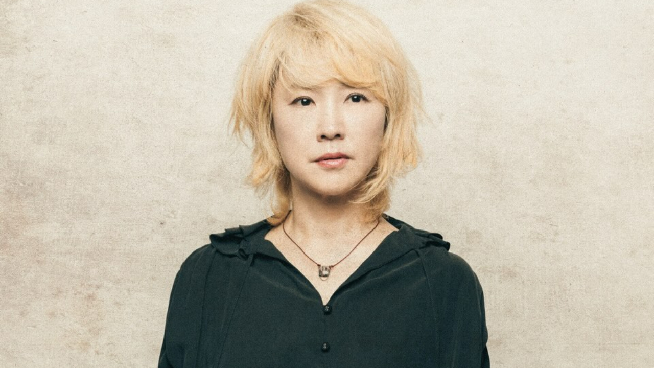 Youn Sun Nah se livre totalement dans son nouveau single "I Can't Sleep" Youn Sun Nah se livre totalement dans son nouveau single "I Can't Sleep"