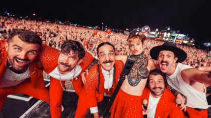 Deluxe annonce leur grand retour coloré, et "Ça fait plaisir" ! Deluxe annonce leur grand retour coloré, et "Ça fait plaisir" !