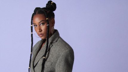 Dominique Fils-Aimé de retour avec son single "Going Home", elle annonce un nouvel album ! Dominique Fils-Aimé de retour avec son single "Going Home", elle annonce un nouvel album !