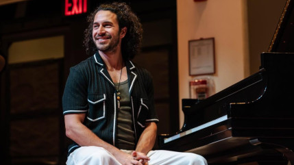 Emmet Cohen en tournée pour honorer Miles Davis et John Coltrane Emmet Cohen en tournée pour honorer Miles Davis et John Coltrane