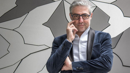 Giovanni Mirabassi annonce un nouvel album avec son single "Je chante pour passer le temps"