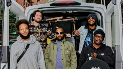 Le groove solaire de Butcher Brown fait son grand retour avec "Letters to the Atlantic" Le groove solaire de Butcher Brown fait son grand retour avec "Letters to the Atlantic"