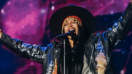 Le retour flamboyant d'Erykah Badu, 15 ans après son dernier album