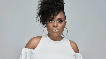 Ledisi : 54 ans de virtuosit&eacute; brute et un tr&ocirc;ne ancr&eacute; dans la galaxie soul