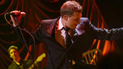 Michael Bubl&eacute; surprend ses fans : il se lance dans la musique country !