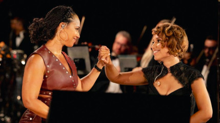 Montreux Jazz Festival : RAYE marque l'histoire en invitant Alicia Keys et Mark Ronson pour une ouverture exceptionnelle