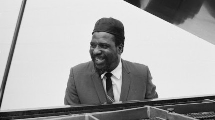 Thelonious Monk, le g&eacute;nie indomptable du jazz moderne